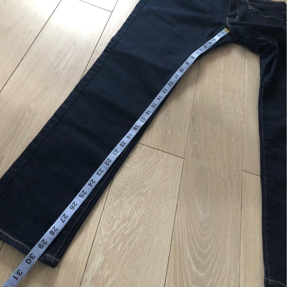 Levi’s Slight Curve Modern Rise Skinny Jeans in Indigo Size 31 - Picture 8 of 14